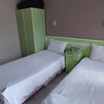 Tango Δωμάτια σε οικογενειακή κατοικία Koycegiz (Mugla)