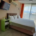 Δωμάτια σε οικογενειακή κατοικία Tango Koycegiz (Mugla)